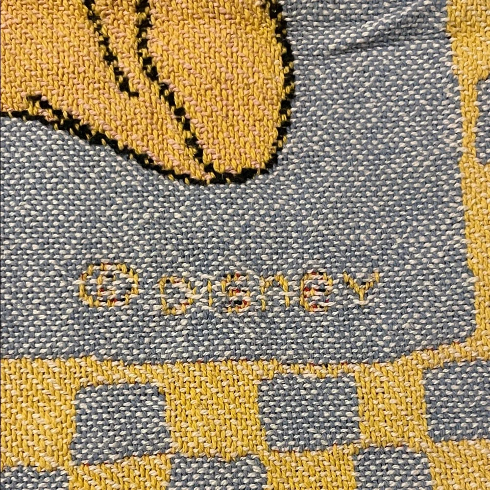 Vintage Disney Winnie the Pooh Throw Tapestry Balloon Clouds 43x35